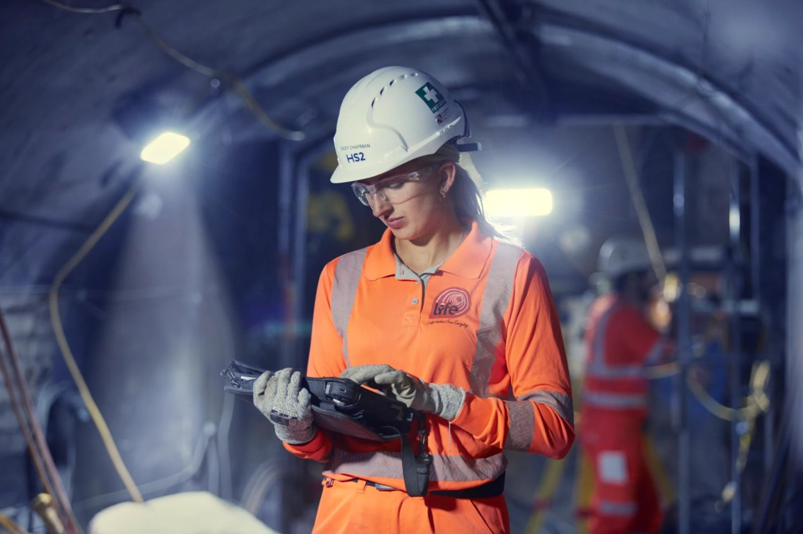 HS2 engineer checking a tablet in the tunnel